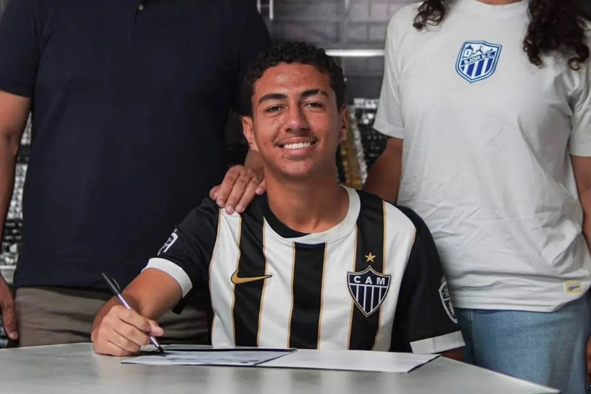 Atlético-MG contrata segunda promessa da base do São João del-Rei