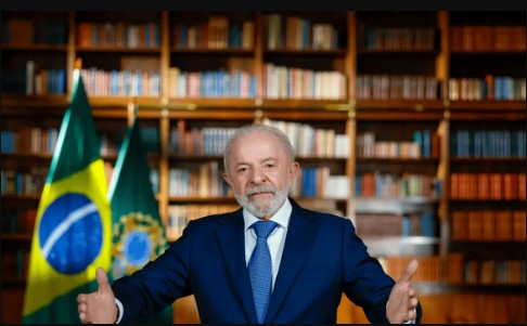 É a eleição 1 lula 8
