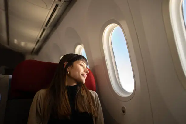 36 destinos de viagem solo que a Forbes indica para mulheres em 2026