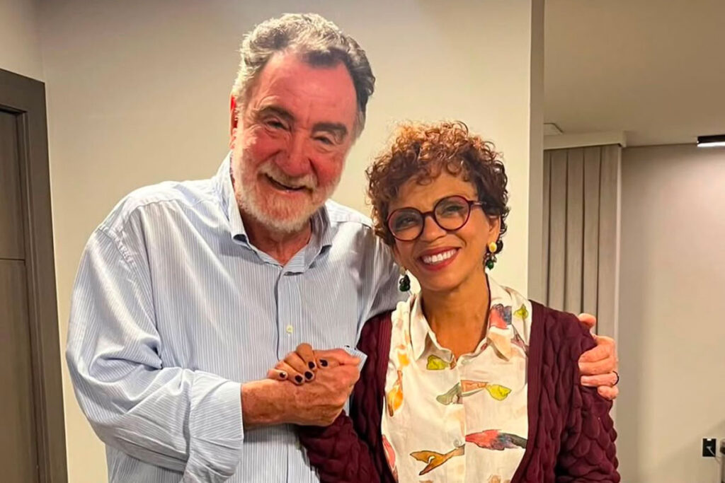 Patrus Ananias é oficializado como candidato do PT ao governo de Minas