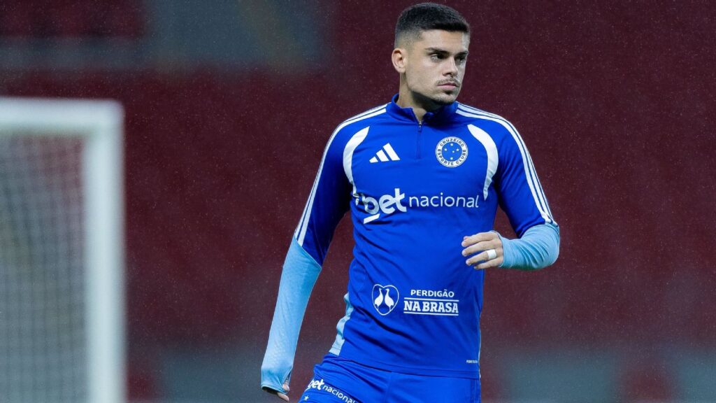 Quanto tempo Gabriel Pec vai ficar sem jogar no Cruzeiro?