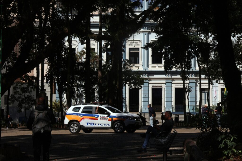 Seis em cada dez têm medo de agressão por escolha partidária 3 Violência política pode tornar eleições de 2026 mais tensas, alerta pesquisadora