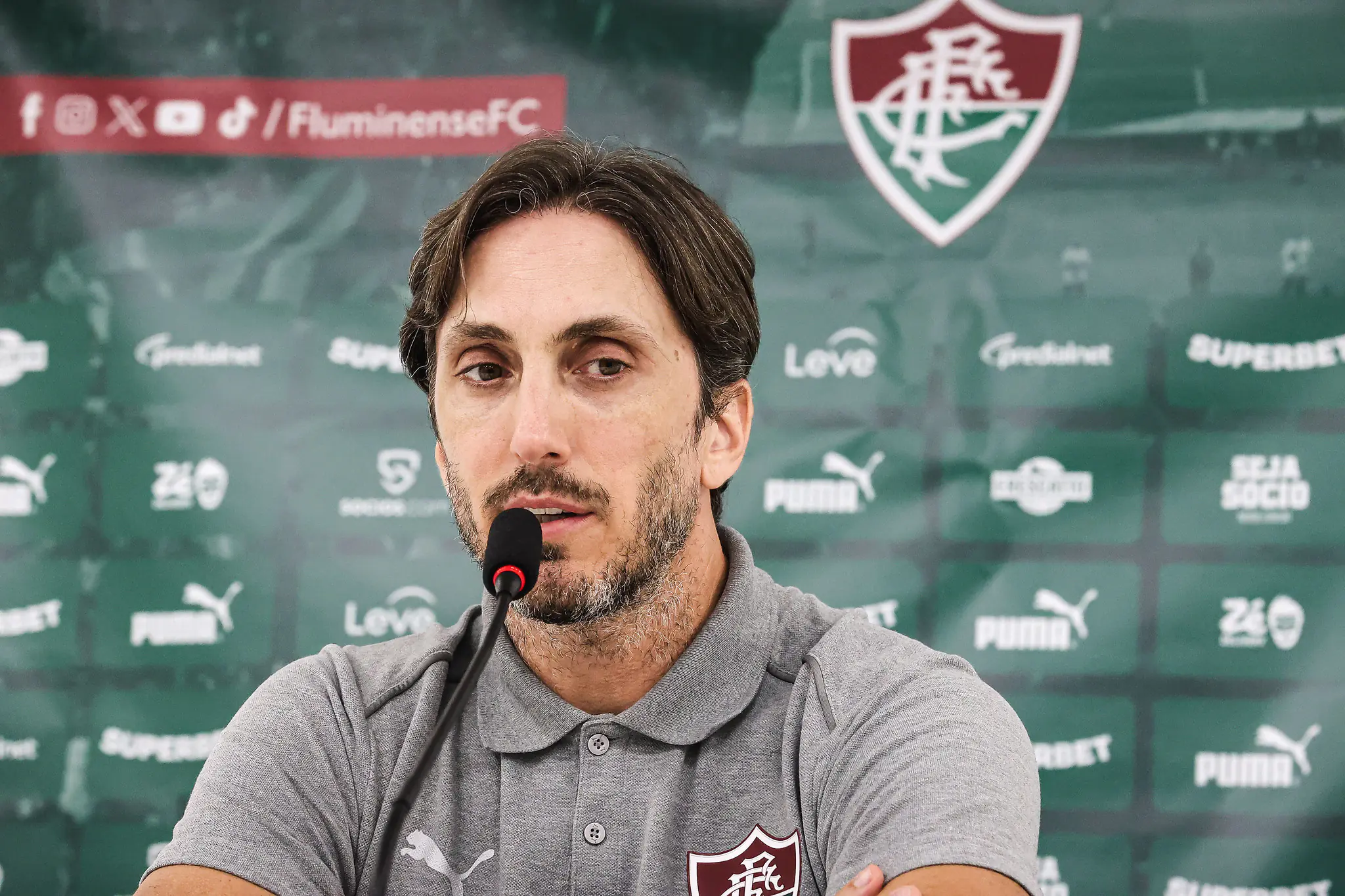 Fluminense começa a buscar novo técnico para o lugar de Zubeldía