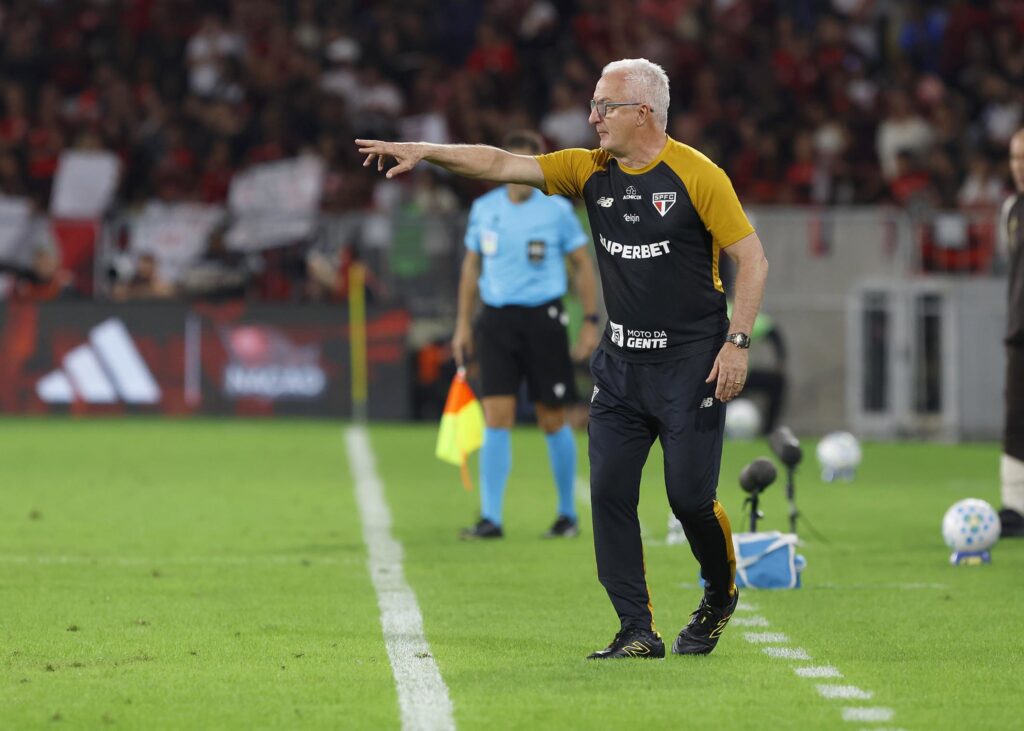 São Paulo bate o martelo e anuncia quando deve confirmar dois reforços
