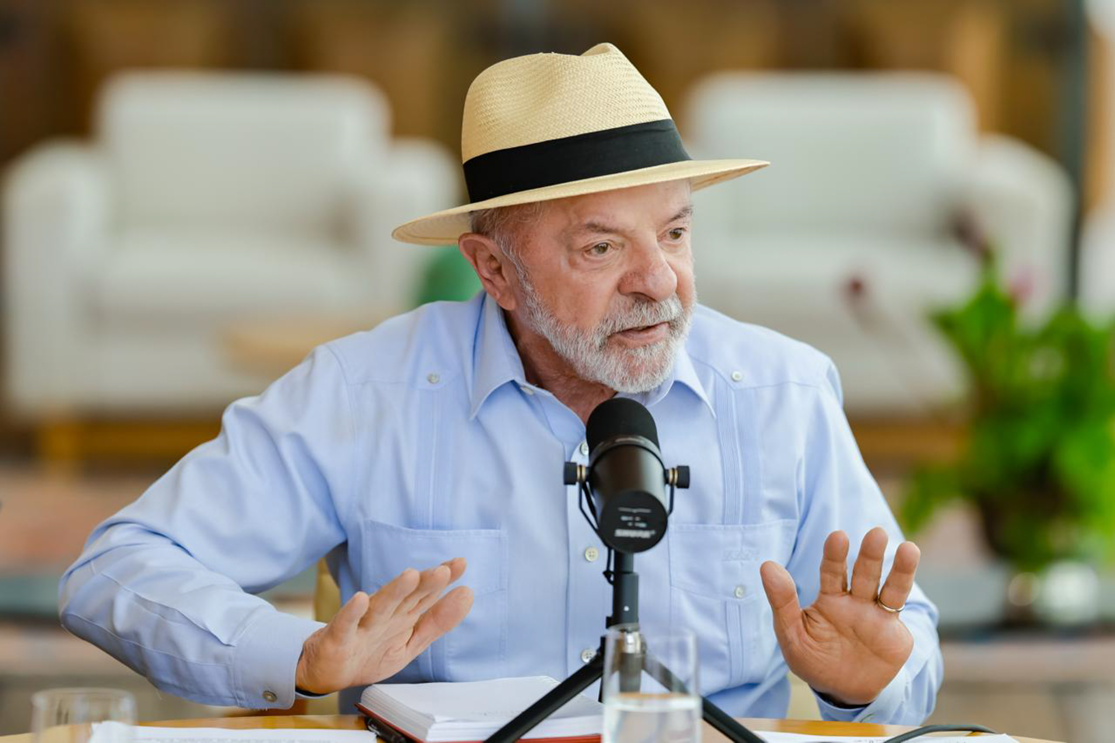 Lula diz que Brasil está preparado para enfrentar interferências estrangeiras na eleição