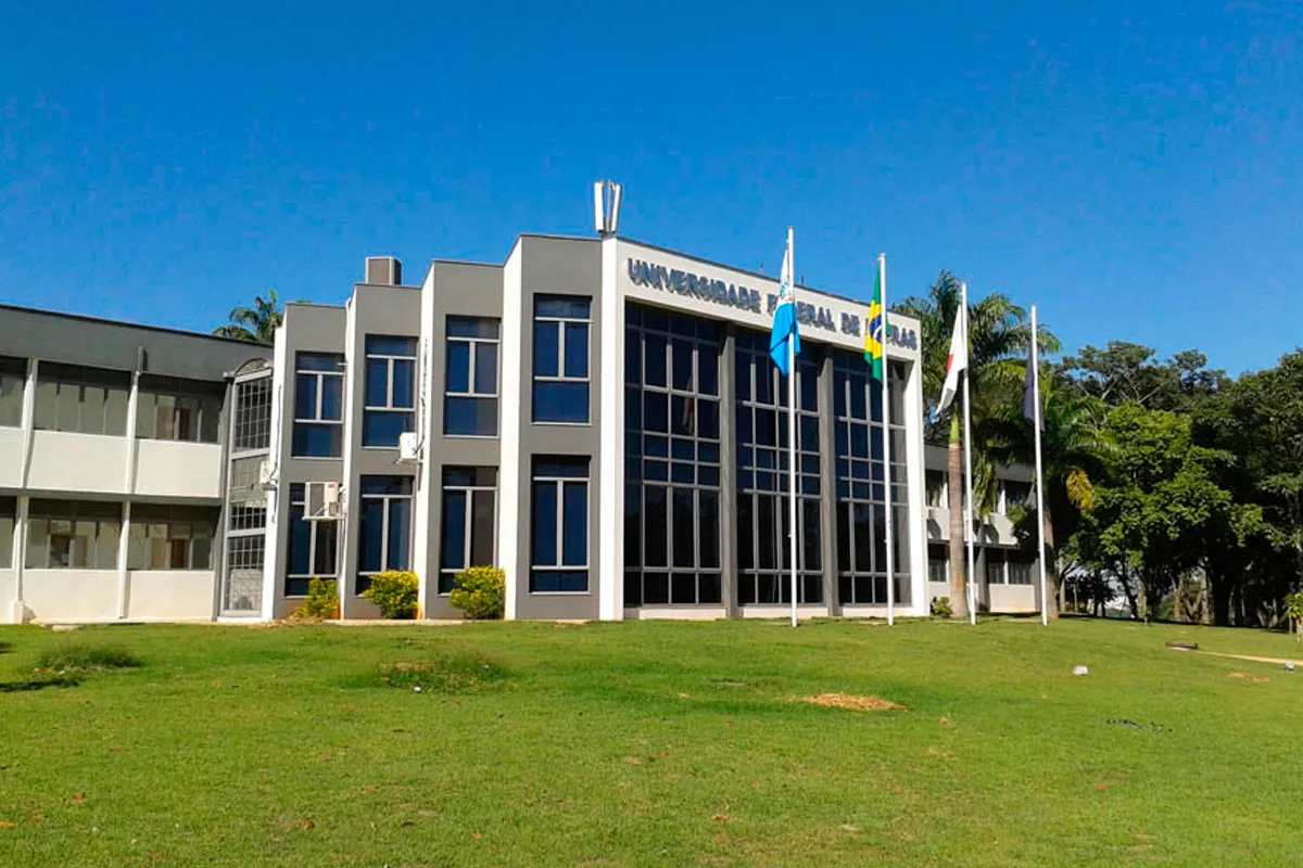 PF investiga suspeita de fraude de até R$ 4 milhões em contratos de universidade federal em Minas