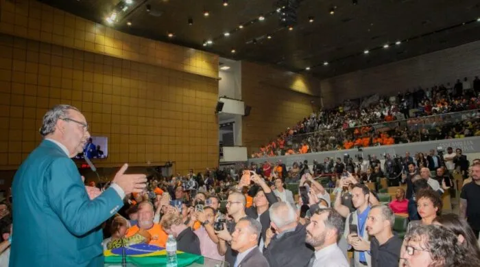 Avante oficializa candidatura de Augusto Cury a presidente do Brasil