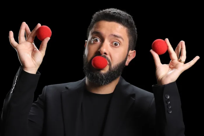 Música, mágica e humor: Rafael Titonelly retorna a Juiz de Fora para espetáculo com o Trio de Fevereiro