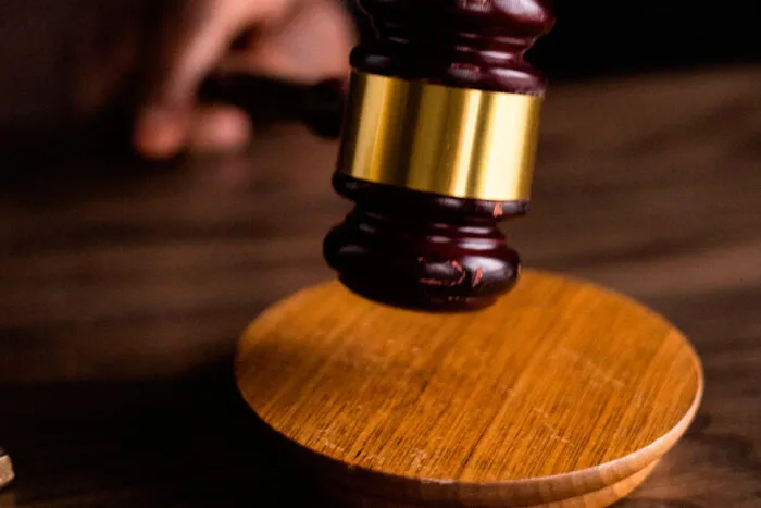 Justiça nega indenização por furto de bicicleta perto de supermercado