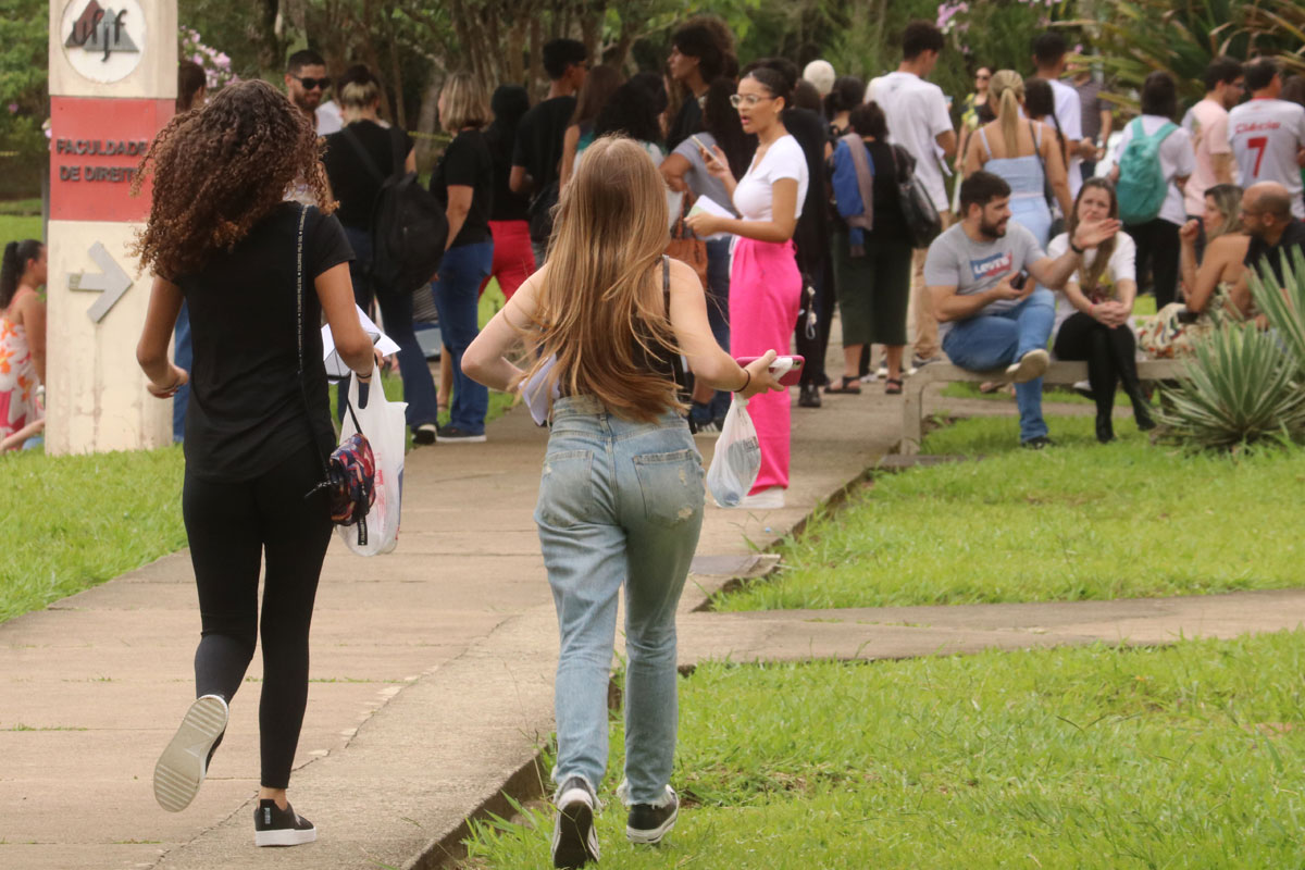 Candidatos têm até sexta-feira para se inscrever no Pism 2027 e no Vestibular de Música da UFJF