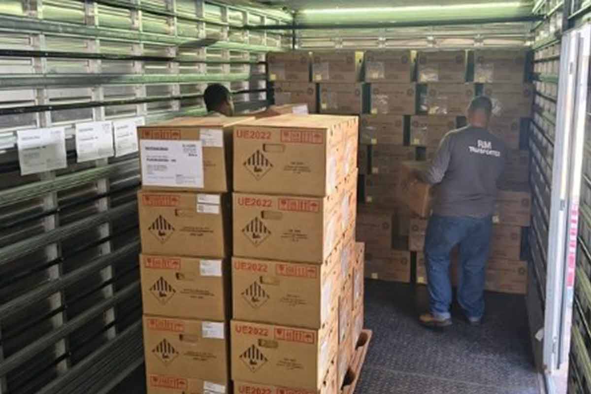 Juiz de Fora recebe 1.296 urnas eletrônicas para as Eleições 2026