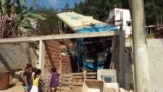 Ônibus cai em ribanceira e deixa 18 feridos na Vila Esperança II 1 acidente olavo dentro 1