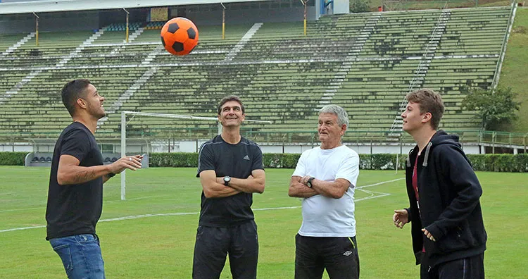 (Foto: Leonardo Costa) esp raphael toledo