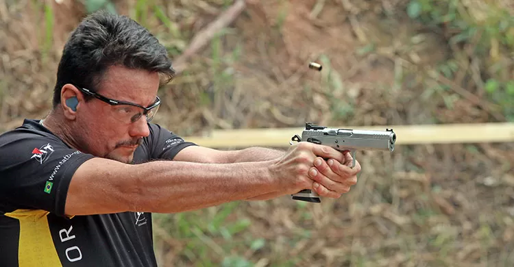 (Foto: Leonardo Costa) esp tiro pratico
