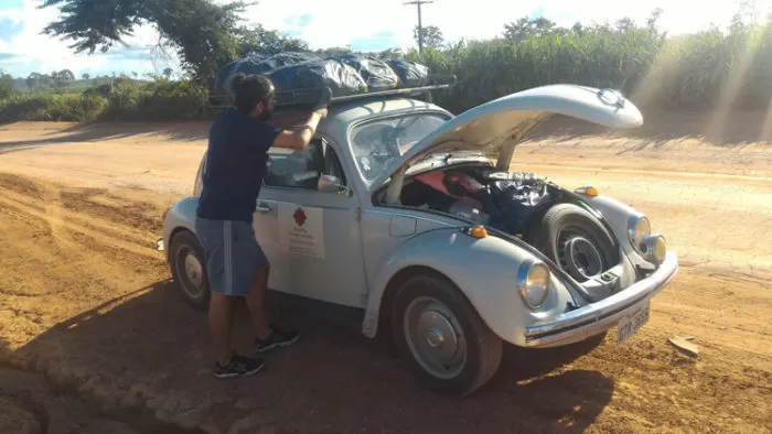 De Juiz de Fora para o Pará: dupla cruza o país de Fusca 4 Fusca Bagageiro