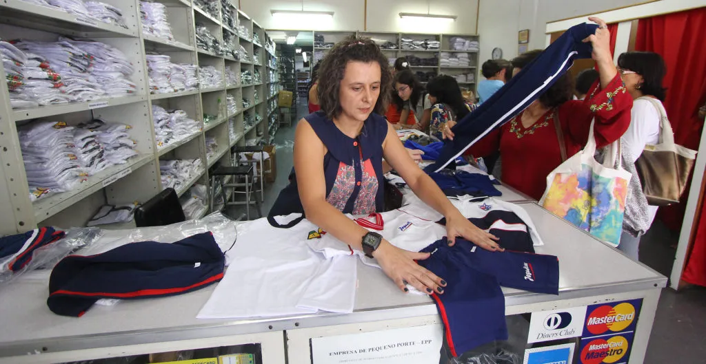 uniforme leonardo costa