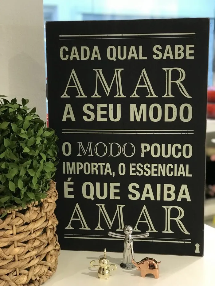 B9462885 AC4A 454F A34F 8E1A2C0072CE