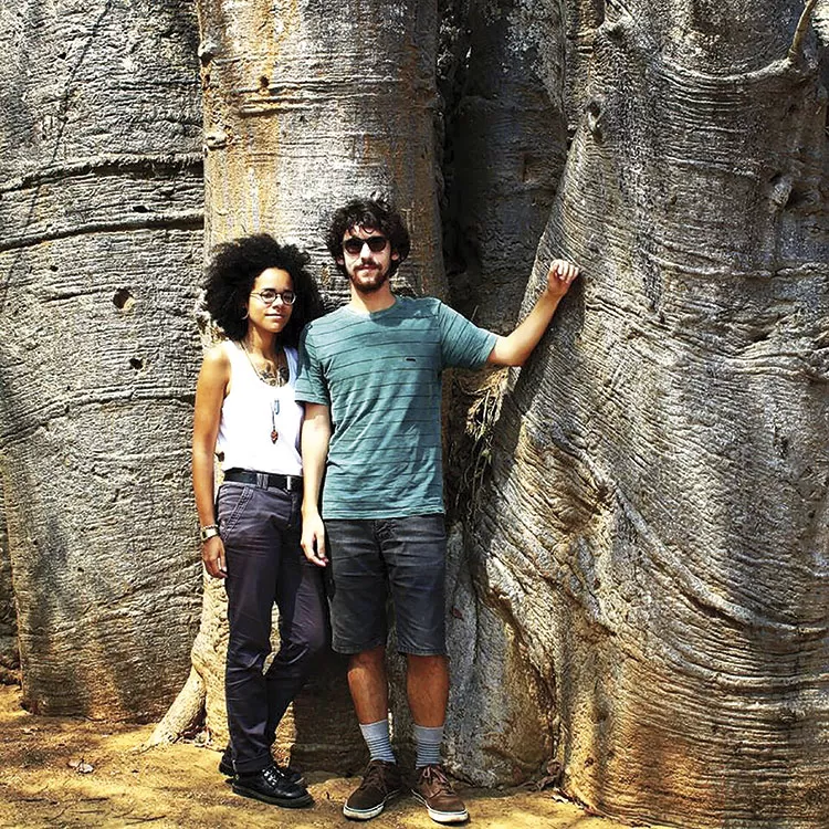 Artistas visuais juiz-foranos lançam livro virtual pelo Rumos Itaú Cultural 1 carolina e talisson interna