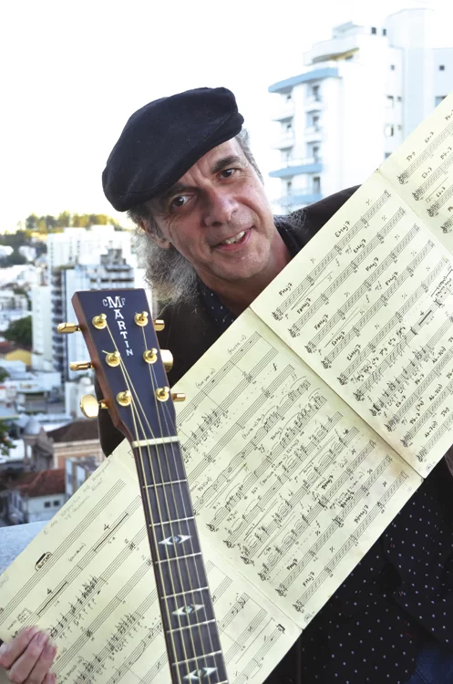 Hérmanes Abreu apresenta mini orquestra de jazz em show nesta terça-feira (15) 1 Hérmanes Abreuolavo