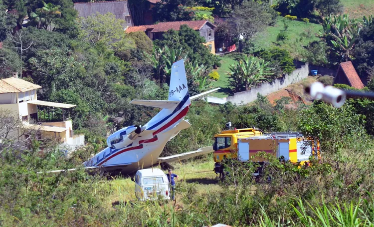 Incidente com avião de Alok é a 13ª ocorrência no Serrinha na última década 1 avião olavo 1