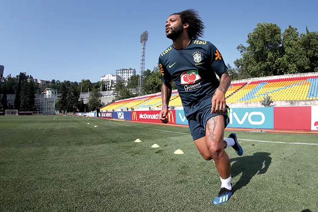 Marcelo volta a treinar, mas ainda não tem presença confirmada 1 esp marcelo selecao