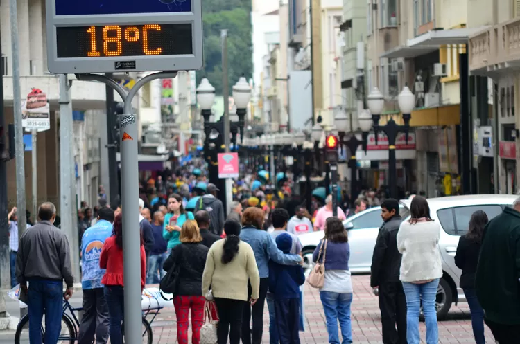 Frio se intensifica em JF e sensação térmica chega a 5 graus 1 tempo Olavo