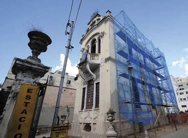 Villa Iracema, casarão na Rua Espírito Santo, ganha restauração 4 casarao iracema obra