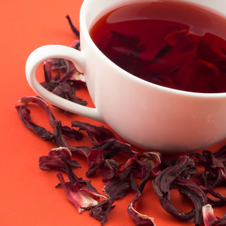 7 chás que melhoram a saúde 11 lifeandstyle chas que melhoram a saude hibisco
