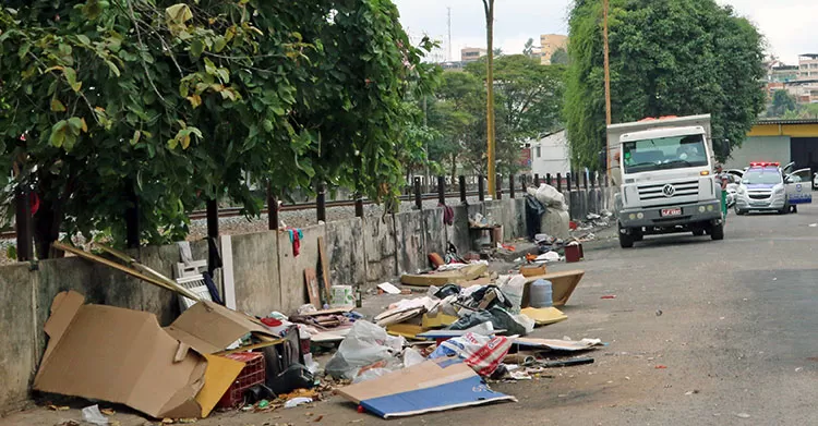Atritos entre moradores de rua e vizinhança refletem falta de políticas públicas 2 moradores felipe