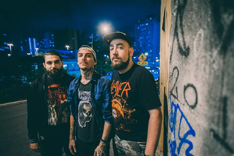 Quem quer ser mecenas do rock independente de JF? 1 surra estevamromera