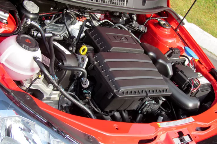 Volkswagen-Gol-com-câmbio-automático