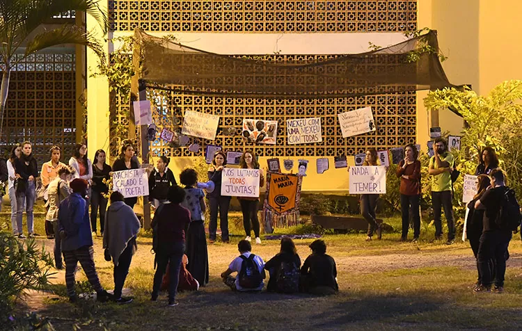 Estudantes protestam contra assédio na UFJF 2 assedio ufjf marcelo s