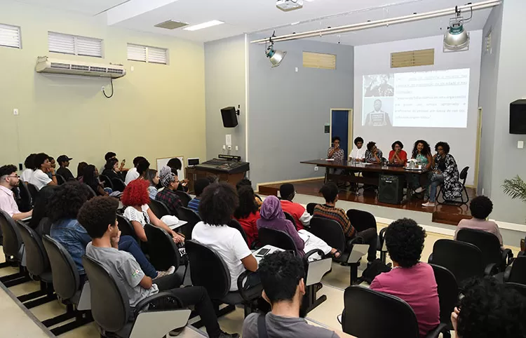 Conversa sobre racismo institucional abre a Calourada Preta Unificada 1 calourada marcelo