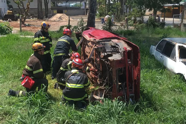 Treinamento-Bombeiros1