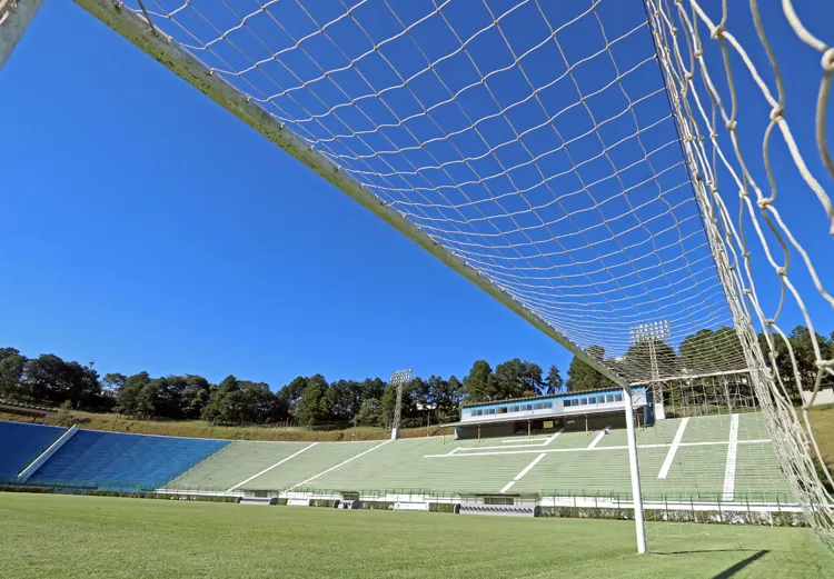 Partida do Baeta do Mineiro e jogo-treino do Tupi sofrem alterações 1 esp Estádio Municipal foto Leo Costa