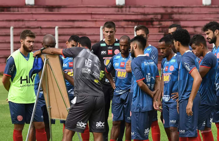 Contra o Cruzeiro, Baeta faz o primeiro jogo de sua história no Mineirão 1 esp Tupynambás foto Marcelo Ribeiro