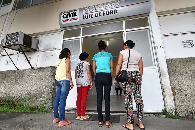 Homem é preso por importunação sexual de crianças dentro de ônibus 1 importunacao sexual by