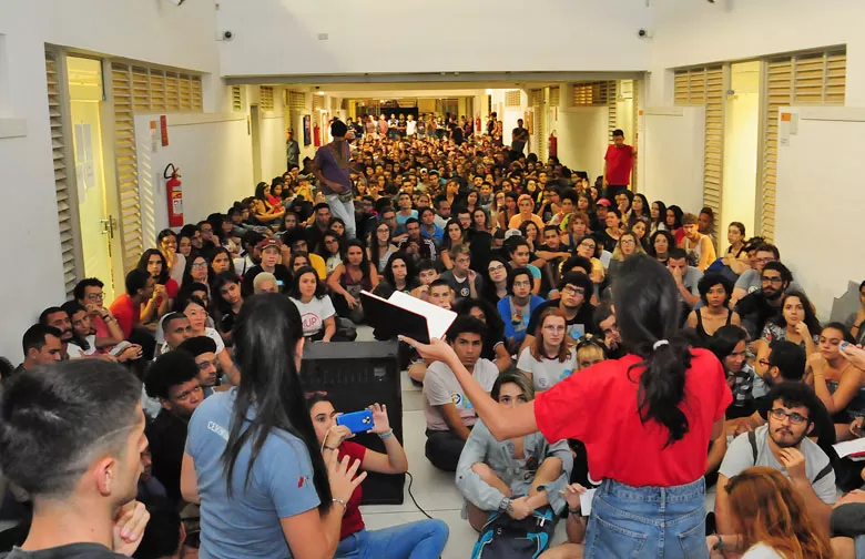Assembleia-UFJF-DCE