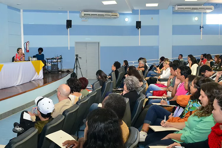 Juiz de Fora está há 12 anos sem atualizações no plano municipal de habitação 1 seminario by olavo