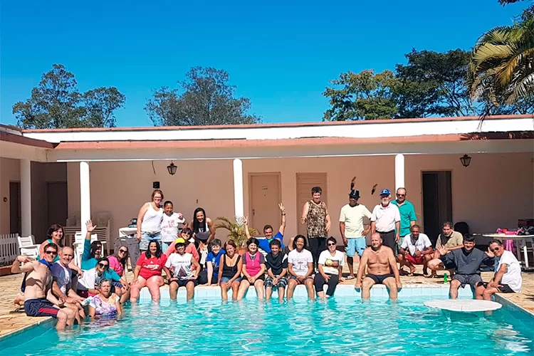 PISCINA