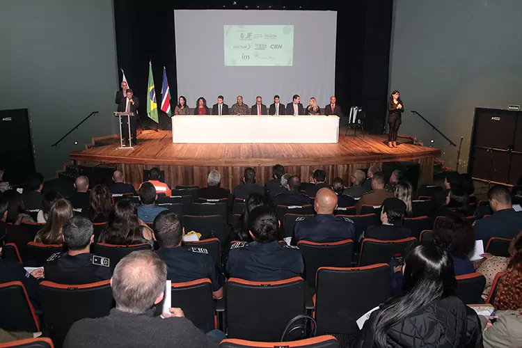 Plano Municipal de Segurança Urbana e Cidadania será concluído em conferência 1 conferencia-seguranca-by-fernando