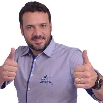Foto Luciano assinatura da coluna Universal