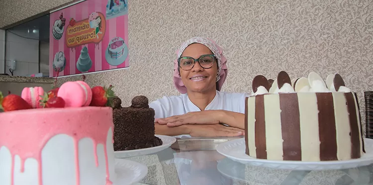 A dona do pedaço: a história da confeiteira juiz-forana Denise 2 denise02