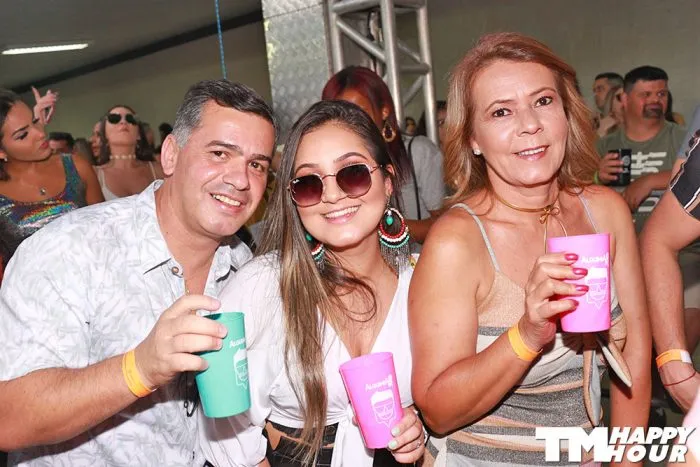 tmhappyhour IMG 3944