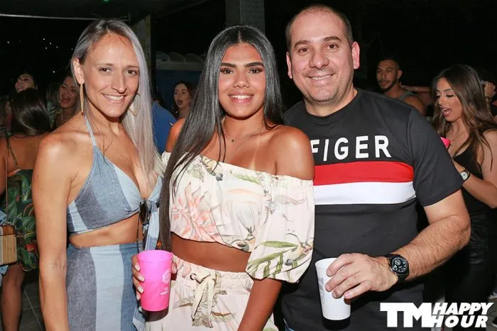 tmhappyhour IMG 4045