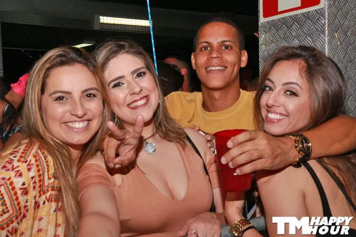 tmhappyhour IMG 4227
