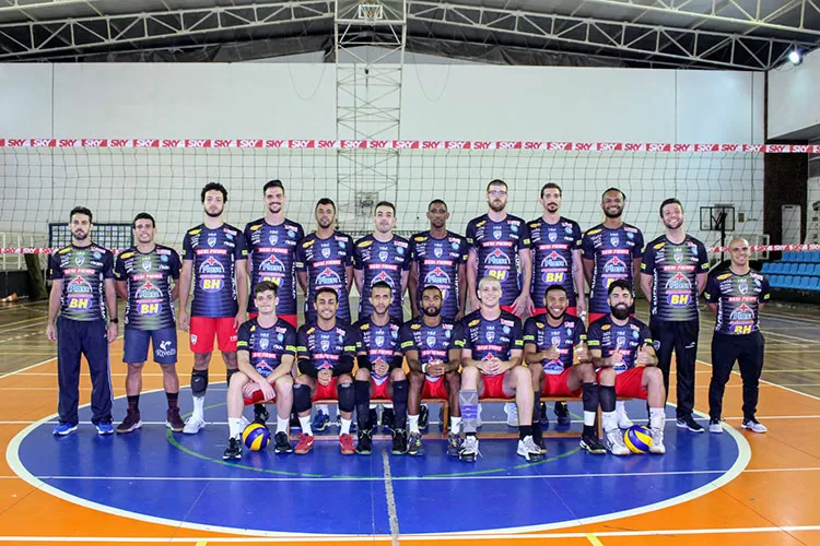 Em busca do acesso, JF Vôlei apresenta elenco para a Superliga B 1 JF-Vôlei-Elenco-2020-by-Vinícius-Serra-JF-Vôlei