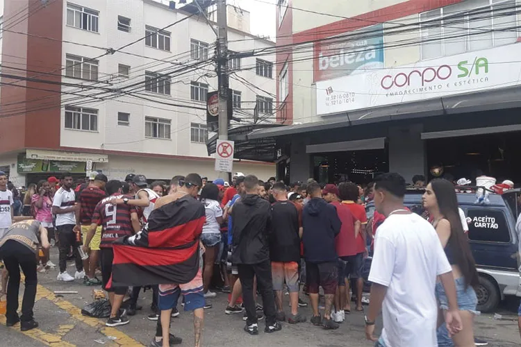 Não faltou torcida vermelha e preta em JF 10 alto dos passos 1