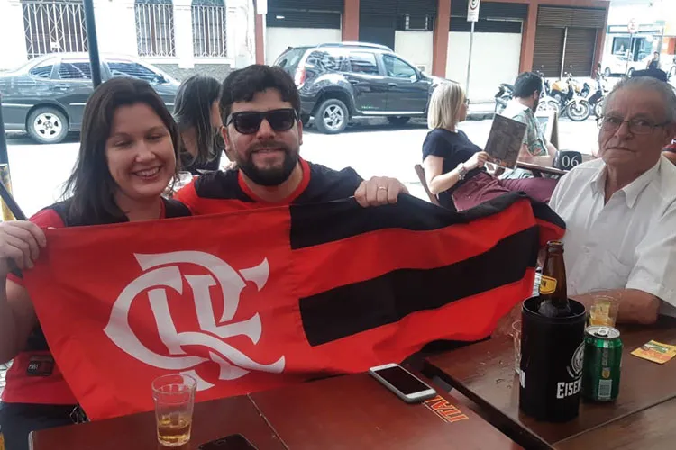 Não faltou torcida vermelha e preta em JF 9 patriarca