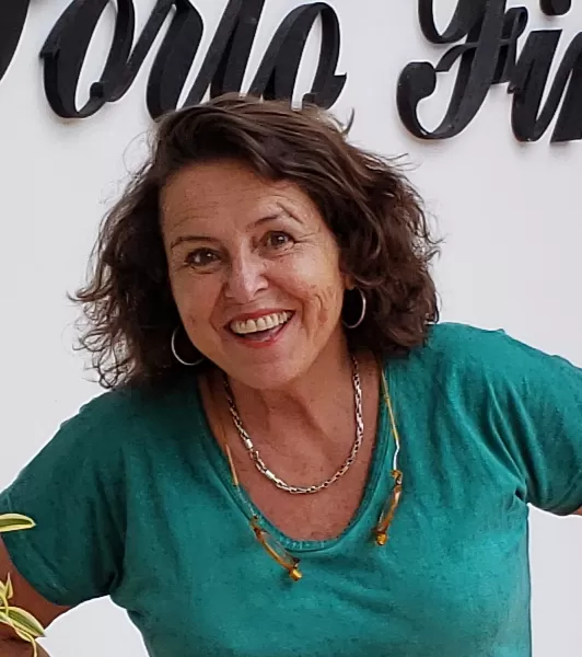 Naninha Monteiro 170120 FALA QUEM SABE Pousada Porto Fino